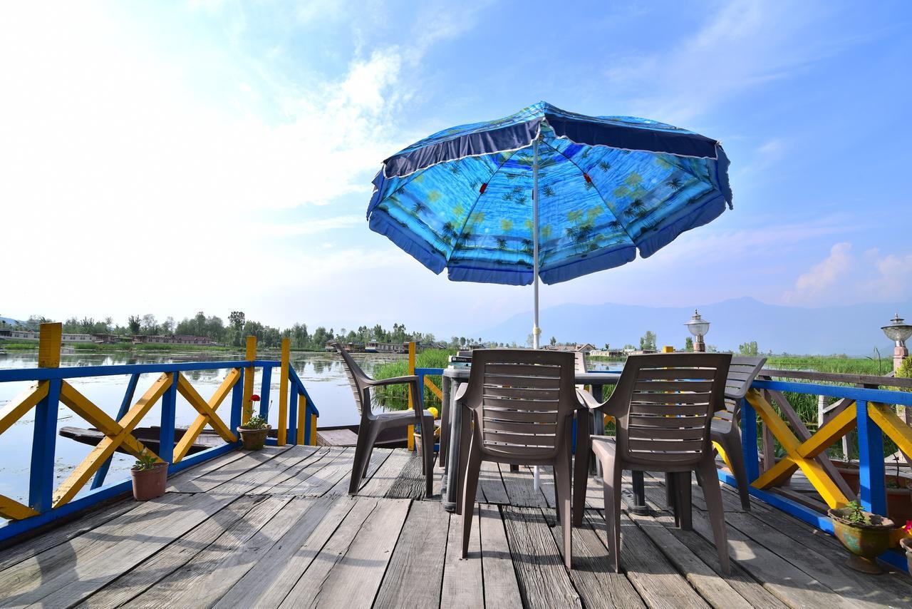 Golden Hopes Group Of Houseboats Hotel Srīnagar Kültér fotó